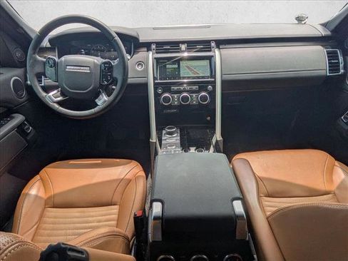 Used 2020 Land Rover Discovery HSE AWD/4WD image 16