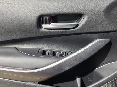 Used 2024 Toyota Corolla SE image 27