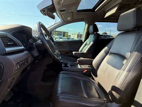 Used 2019 Honda Odyssey EX-L image 22