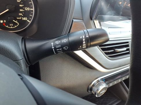 New 2025 Nissan Altima 2.5 SV w/ SV Special Edition Package image 23