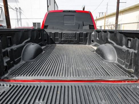 Used 2017 Ford F250 Platinum w/ Platinum Ultimate Package AWD/4WD image 63
