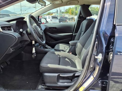 Used 2023 Toyota Corolla LE image 11