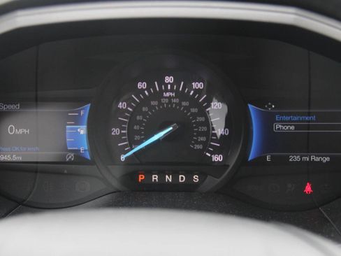 Certified 2022 Ford Edge Titanium image 26