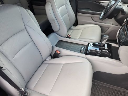 Used 2019 Honda Ridgeline RTL-E image 12
