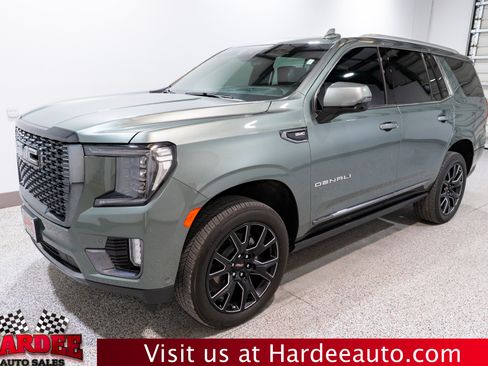 Used 2024 GMC Yukon Denali Ultimate AWD/4WD image 2