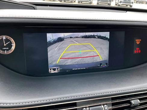 Used 2018 Lexus LS 500 F Sport w/ Accessory Package (Z2) image 26