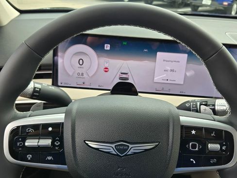 New 2026 Genesis GV70 2.5T Select AWD/4WD image 11