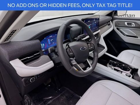 New 2026 Ford Explorer Platinum image 9