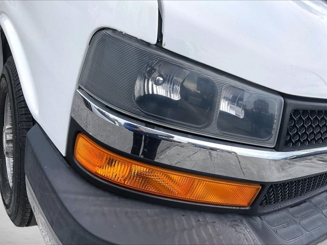 Used 2018 Chevrolet Express 3500 LT w/ LT Preferred Equipment Group RWD image 29