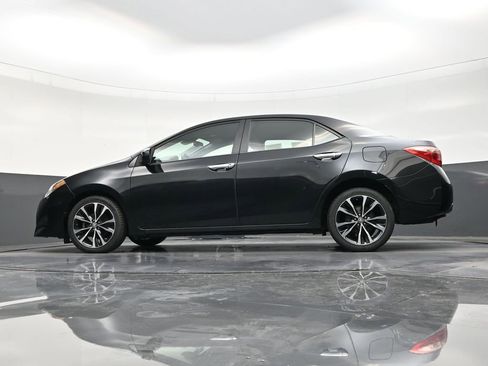 Used 2018 Toyota Corolla LE image 22
