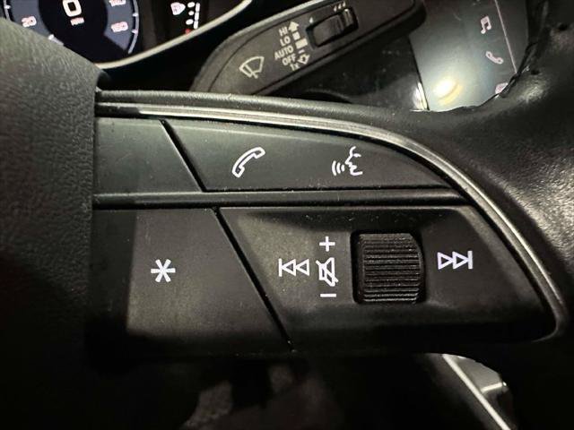 Used 2020 Audi Q3 2.0T Premium AWD/4WD image 24