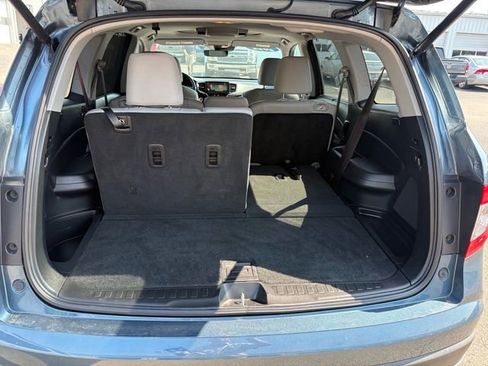 Certified 2022 Honda Pilot Touring image 27