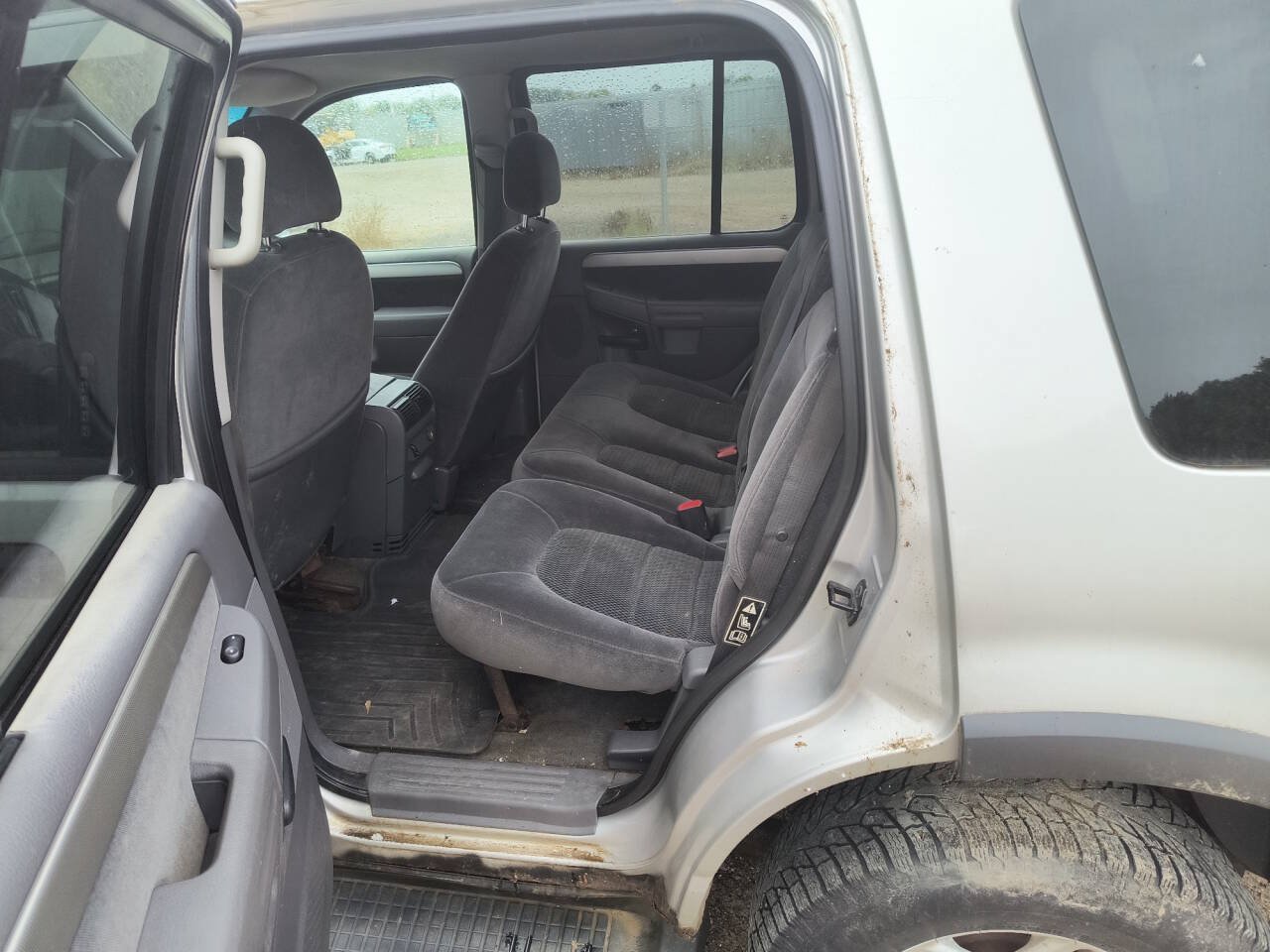 Used 2003 Ford Explorer XLT AWD/4WD image 21