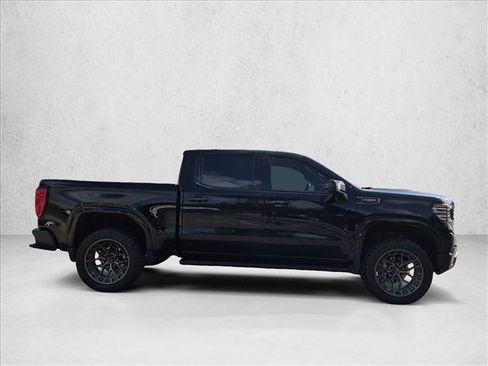 Used 2024 GMC Sierra 1500 Denali Ultimate AWD/4WD image 4