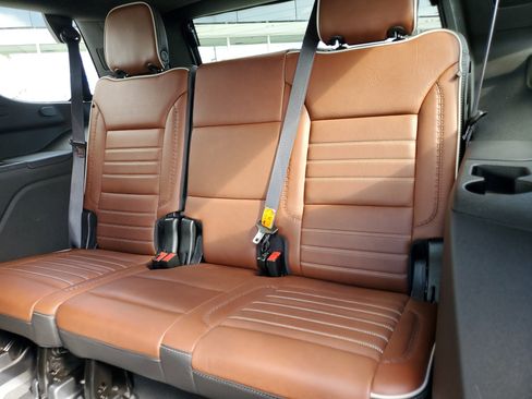 Used 2023 GMC Yukon Denali Ultimate image 20