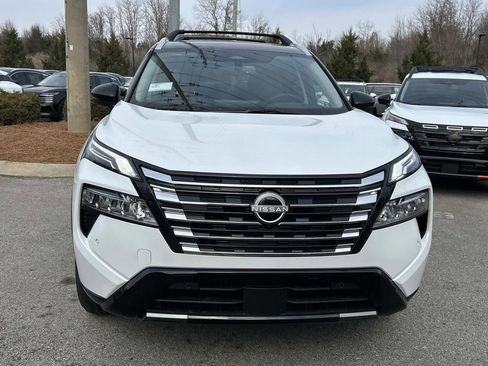 New 2026 Nissan Rogue Platinum AWD/4WD image 2