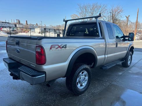 Used 2014 Ford F250 XLT w/ XLT Interior Package image 7