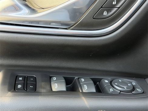 Certified 2024 Chevrolet Tahoe Z71 w/ Z71 Off-Road Package image 18