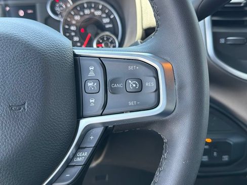 Used 2025 RAM 2500 Big Horn AWD/4WD image 27