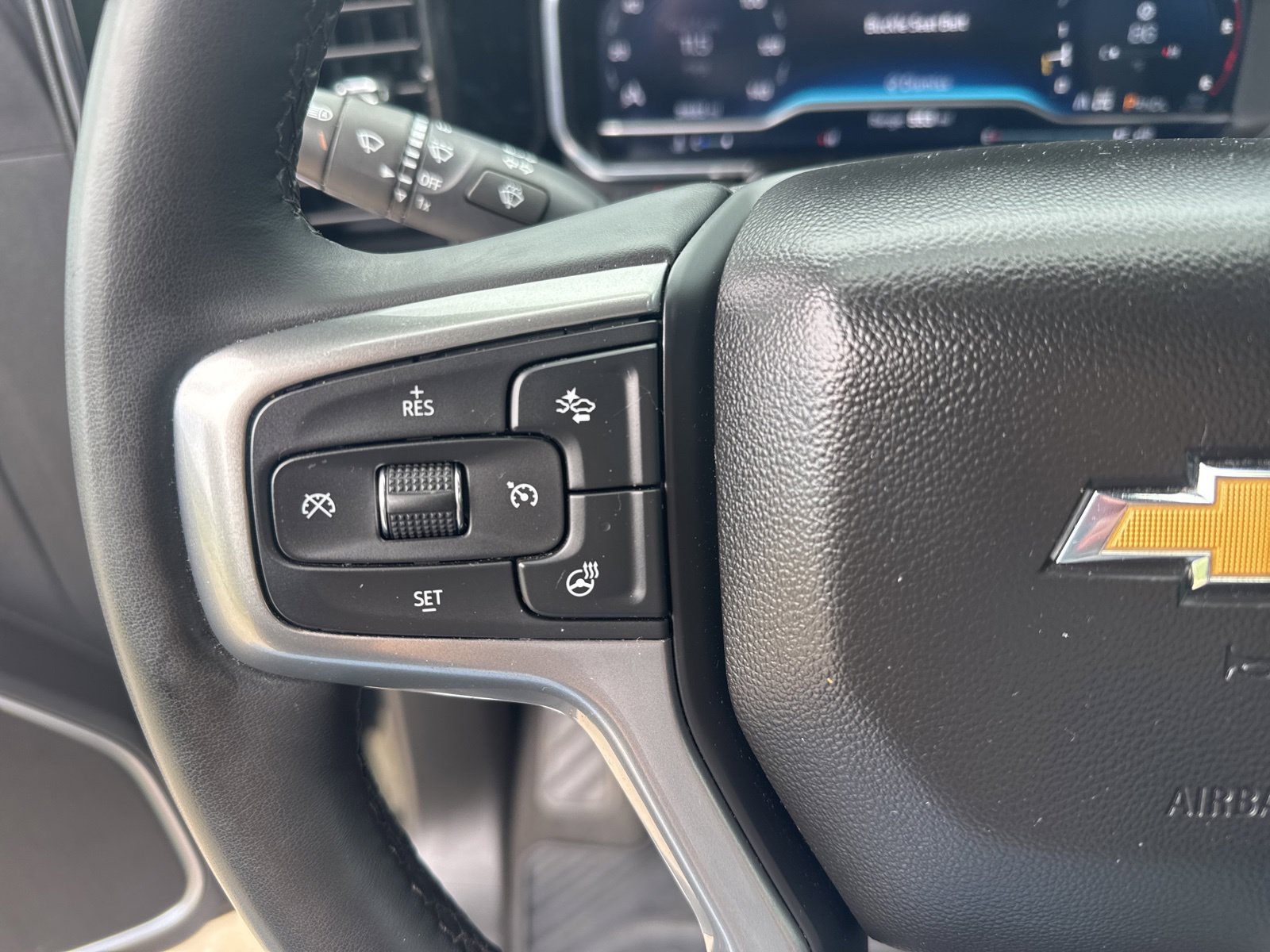 Used 2025 Chevrolet Silverado 2500 LT w/ Convenience Package AWD/4WD image 27