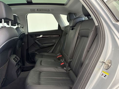 Used 2018 Audi Q5 2.0T Premium Plus w/ Premium Plus Package AWD/4WD image 23