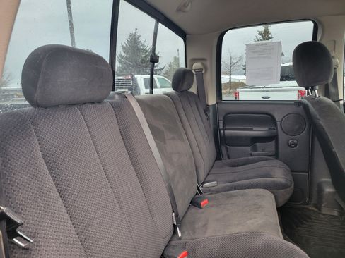 Used 2005 Dodge Ram 1500 Truck SLT w/ Quad Cab Big Horn Value Group image 16