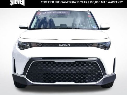 Certified 2025 Kia Soul LX w/ LX Technology Package FWD image 8