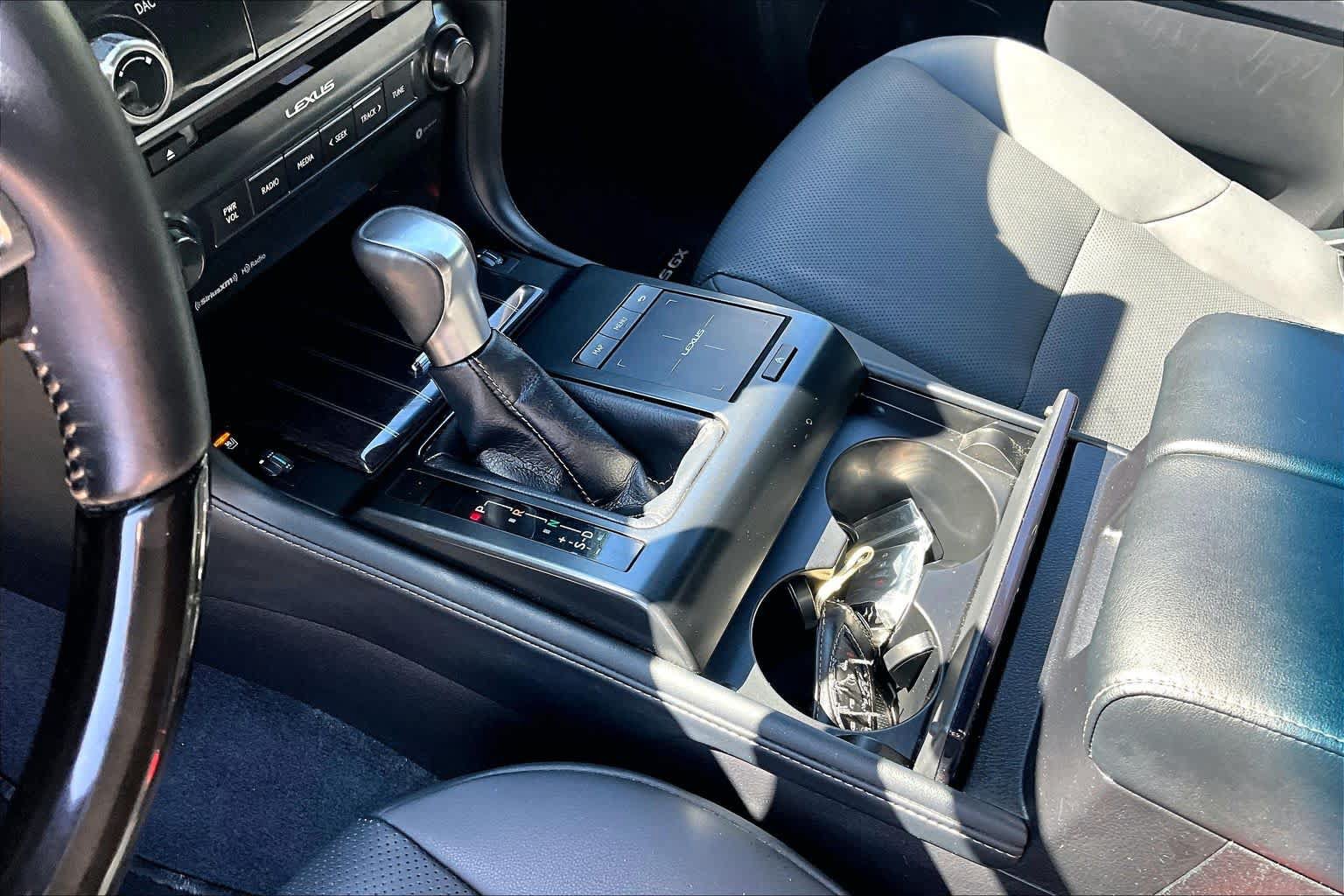 Used 2023 Lexus GX 460 Premium w/ Premium Package AWD/4WD image 15
