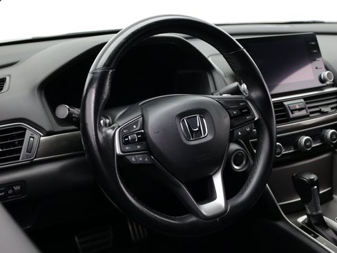 Used 2021 Honda Accord Sport image 8