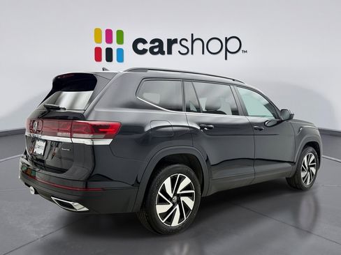 Used 2024 Volkswagen Atlas SE image 5