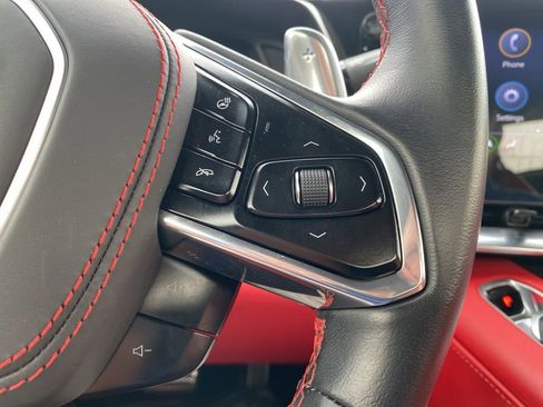 Used 2021 Chevrolet Corvette Stingray Premium Conv w/ Z51 Performance Package RWD image 31