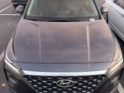 Used 2020 Hyundai Santa Fe SEL w/ Convenience + Premium Package image 2