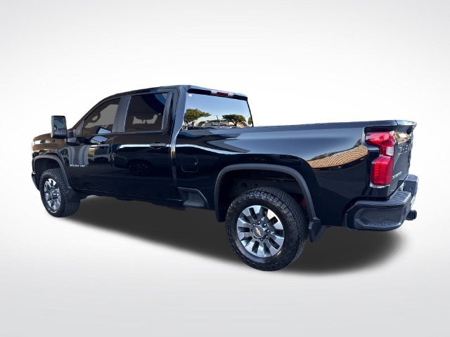 Used 2024 Chevrolet Silverado 2500 Custom w/ Custom Value Package AWD/4WD image 3