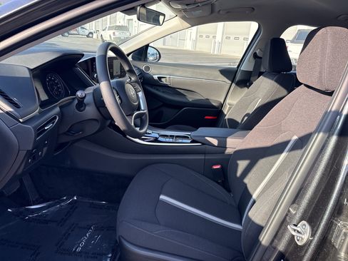 Used 2023 Hyundai Sonata SEL w/ Cargo Package FWD image 18