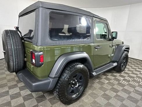 Used 2021 Jeep Wrangler Sport AWD/4WD image 3