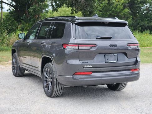 New 2026 Jeep Grand Cherokee L Limited AWD/4WD image 3