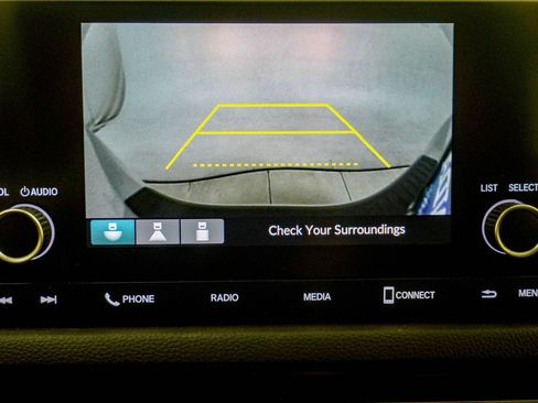 Used 2023 Honda Civic LX image 26
