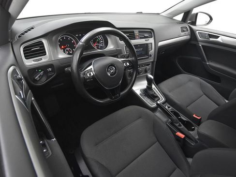 Used 2016 Volkswagen Golf S FWD image 30