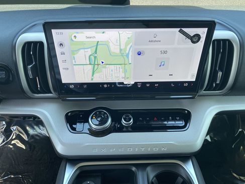 New 2026 Ford Expedition Max Active image 21