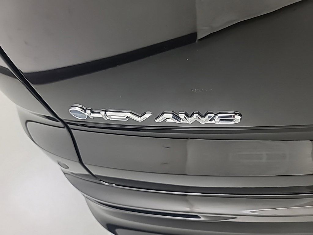 Used 2026 Toyota Crown Signia w/ Advanced Technology Package AWD/4WD image 12