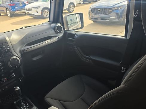 Used 2017 Jeep Wrangler Unlimited Sport w/ Quick Order Package 24S image 13