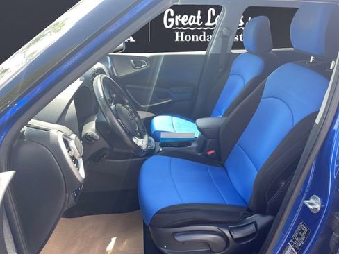 Used 2020 Kia Soul GT-Line w/ GT 2.0L Power Sunroof Package FWD image 6