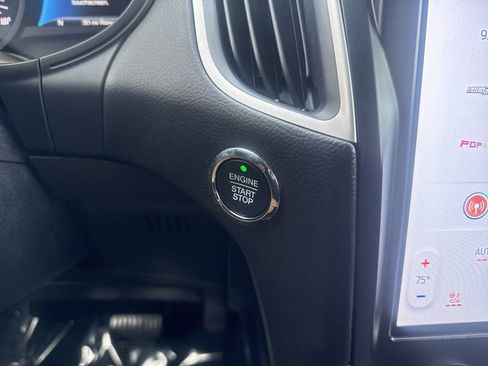 Certified 2022 Ford Edge SEL w/ Convenience Package image 26