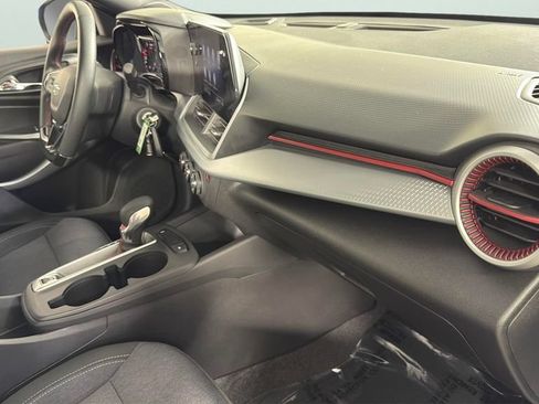 Certified 2024 Chevrolet Trax RS w/ Driver Confidence Package FWD image 36