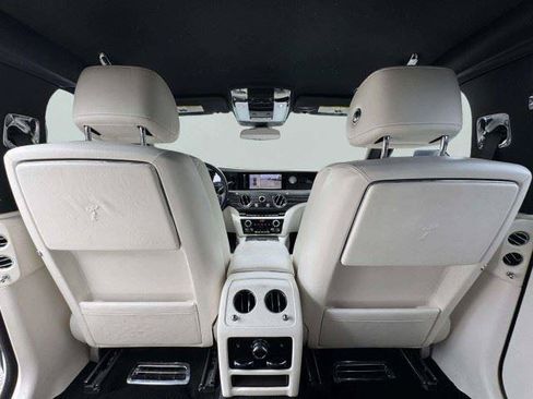 Used 2021 Rolls-Royce Ghost AWD/4WD image 44
