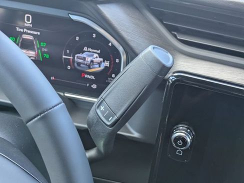 New 2026 GMC Sierra 3500 AT4 w/ AT4 Premium Plus Package AWD/4WD image 24
