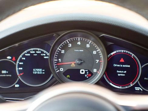 Used 2021 Porsche Cayenne S AWD/4WD image 24