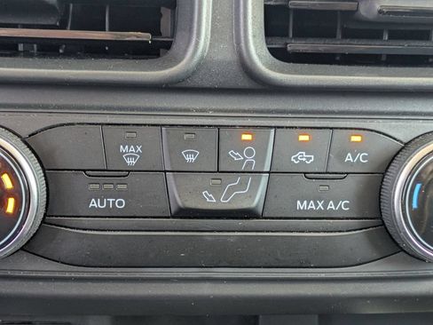 Certified 2023 Ford Maverick XL FWD image 22