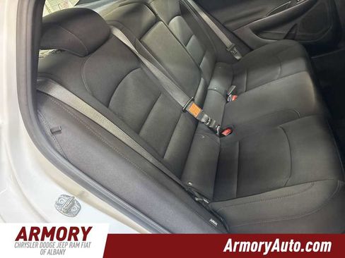 Used 2024 Chevrolet Malibu LT image 31