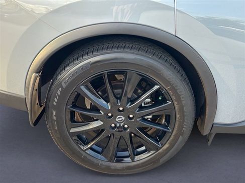 Used 2024 Nissan Murano SV w/ SV Midnight Edition Package FWD image 9